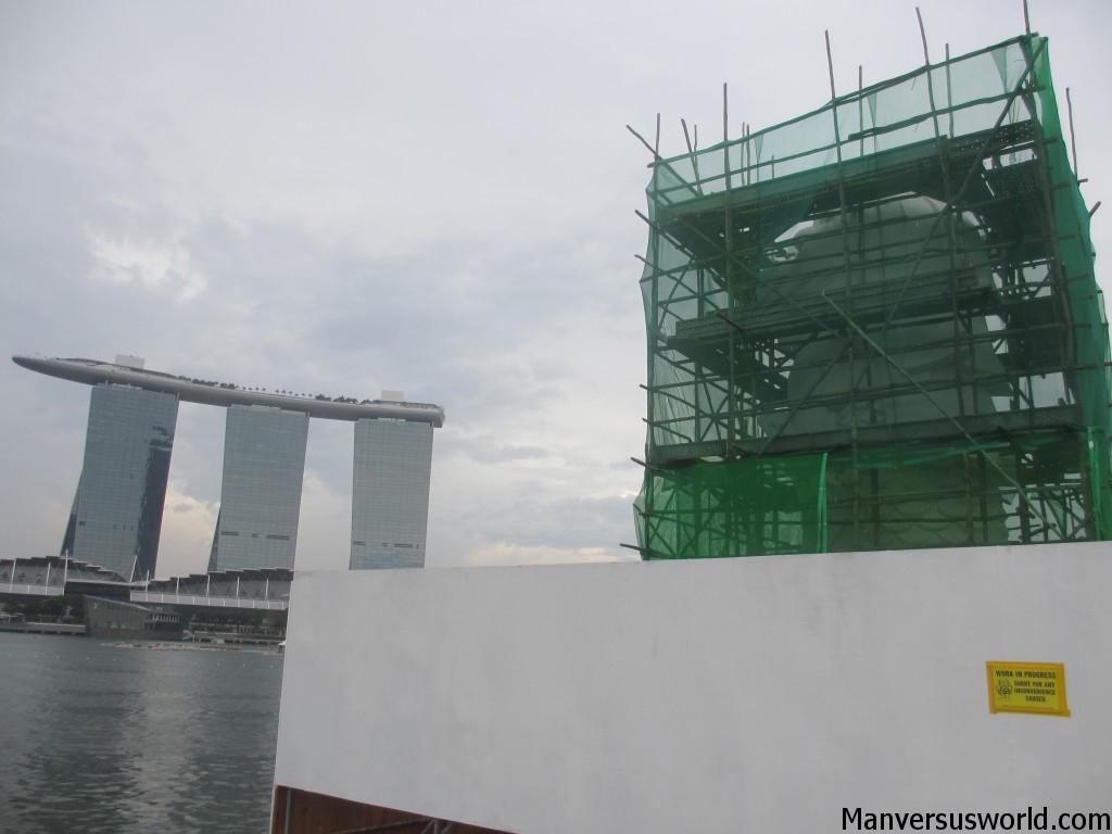 The Merlion is confined in a box in Singapore
