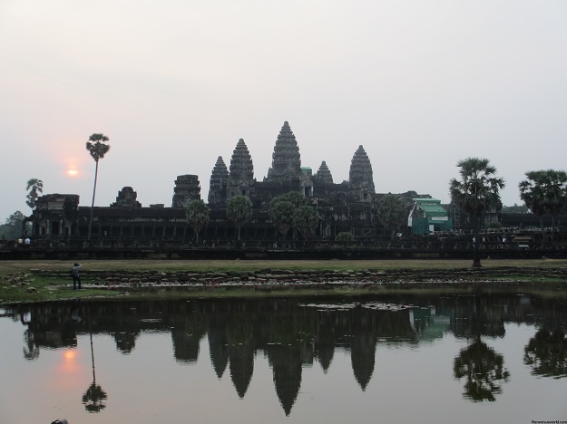Angkor_Wat_photos1