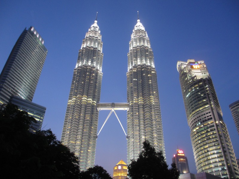 Top 10 facts about the Petronas Towers