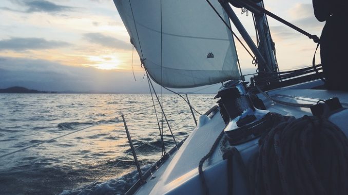 Expert Sailing Tips For Beginners